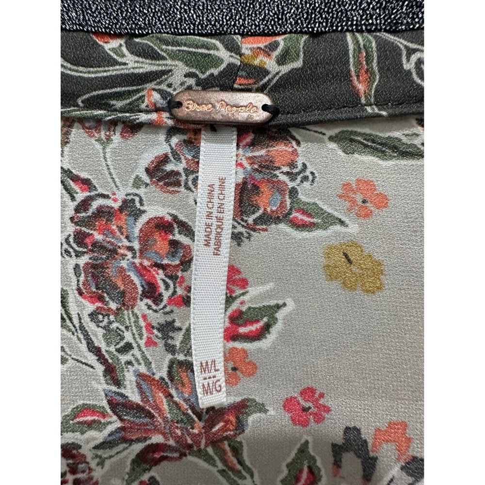 Free People Wildflower cinched kimono Mixed Print Boho M/L - Picture 6 of 6